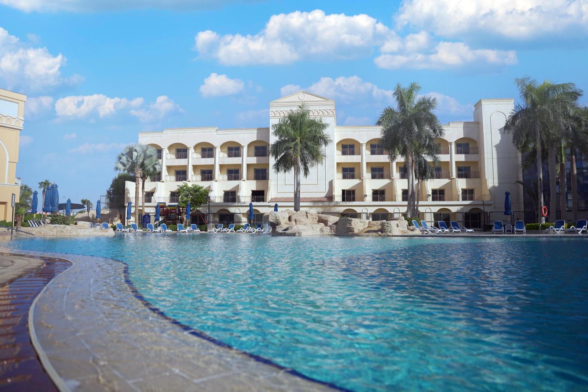 Helnan Dream Hotel And Conference Center 6th of October City Exterior photo